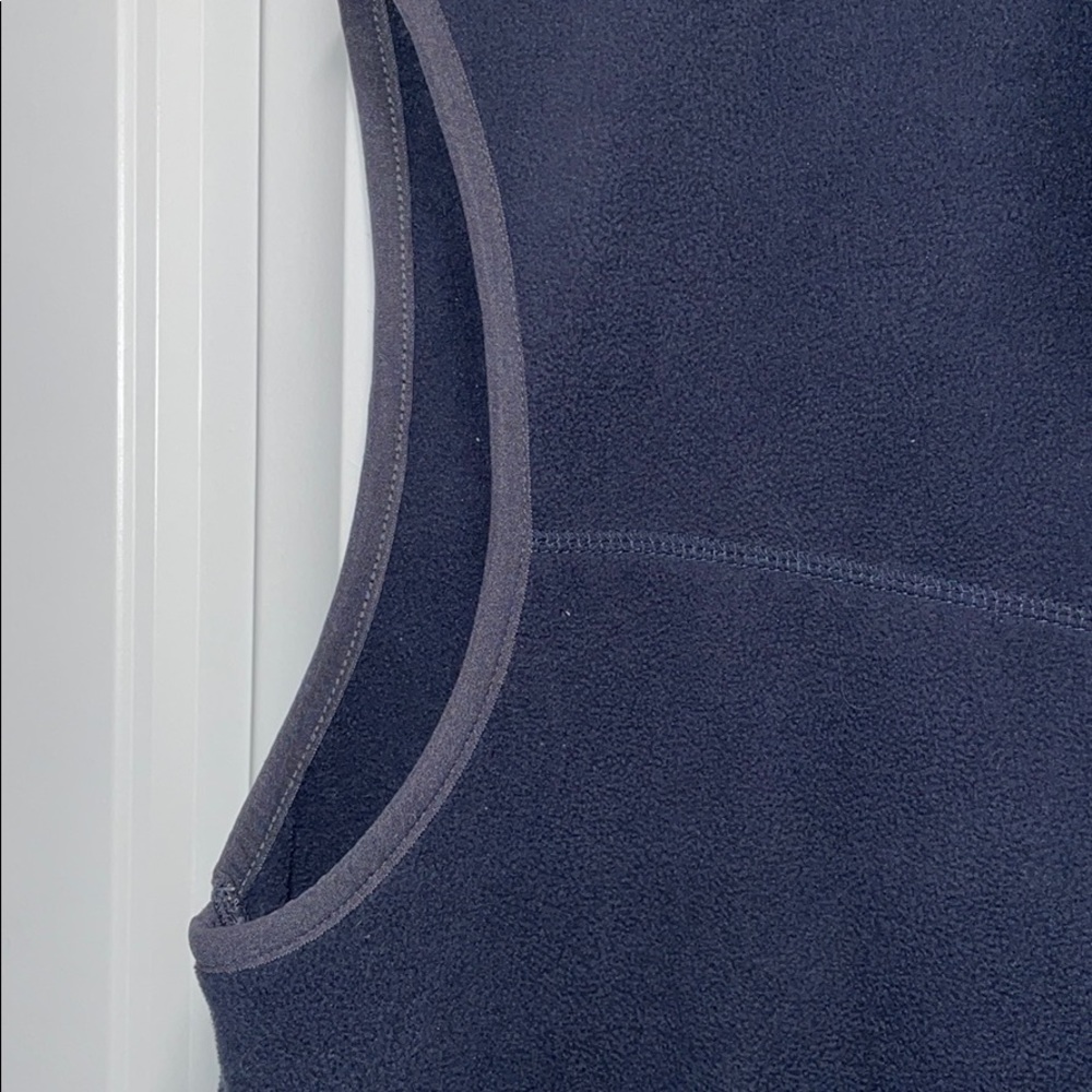 Gap fleece jacket Vest - large - Picture 5 of 10